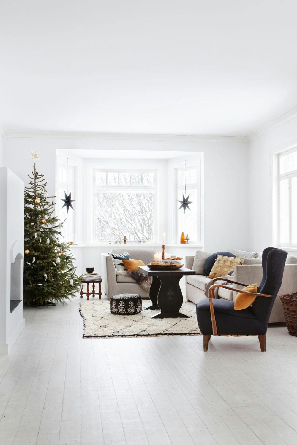 Lys og lun stue julestue som er lys og lun